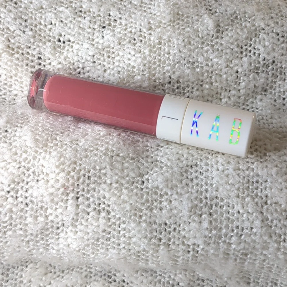 KAB Cosmetics Lip Gloss in Charming, 6g/0.2fl oz